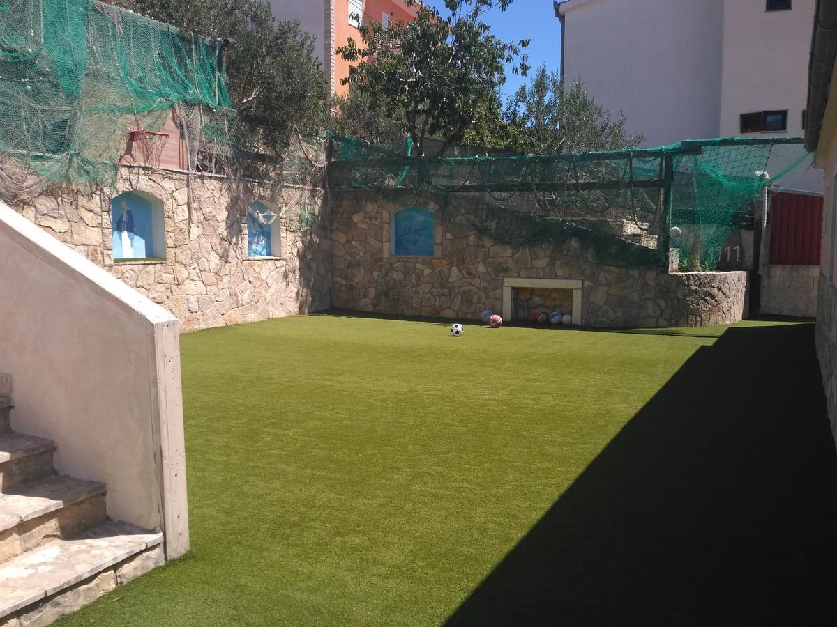 Apartment Igraliste Mirakul Seget Vranjica Exteriér fotografie